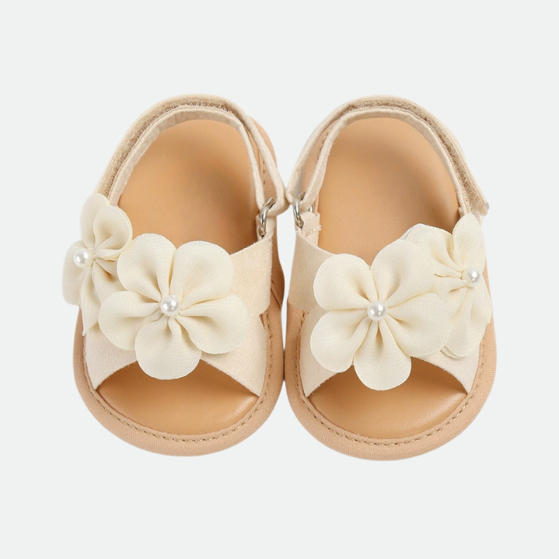 Babysandaler med blomdetaljer – mjuka & bekväma