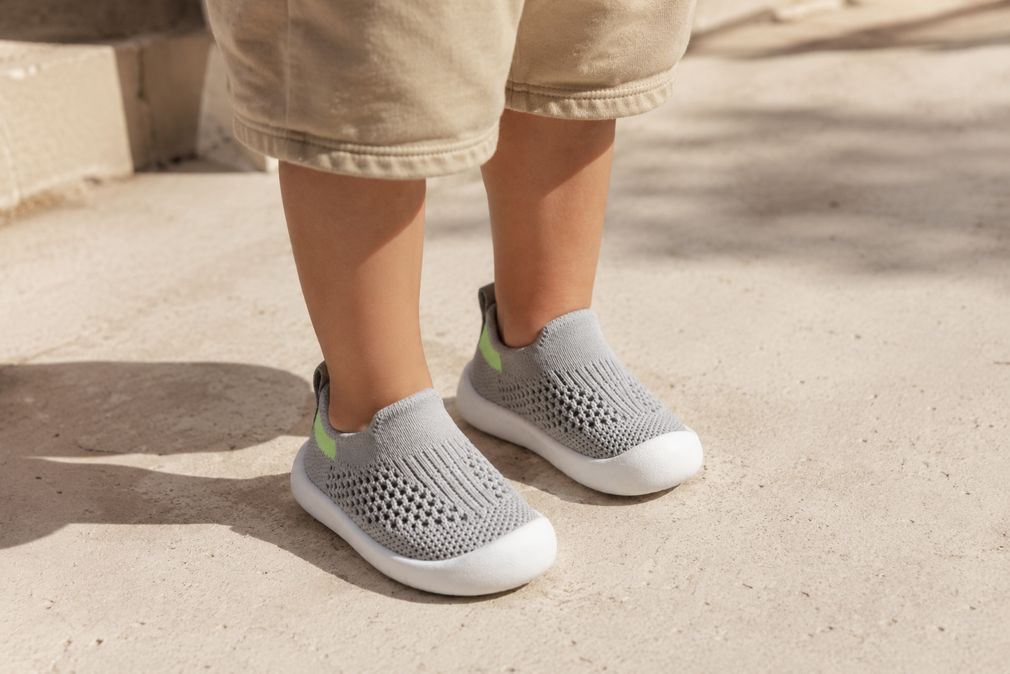 Bebello™ SoftStep – Luftiga Skor för Första Stegen
